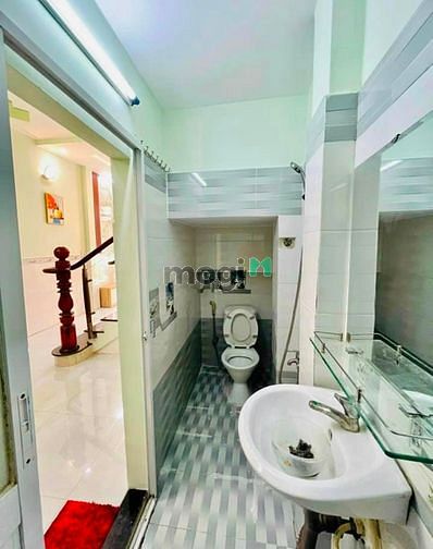 Hình ảnh KHU SẦM UẤT Xuân Thuỷ Q2 57m2 3PN 1tỷ740 SHR
