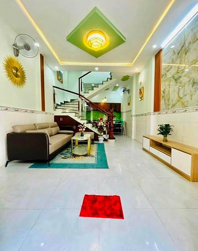 Hình ảnh KHU SẦM UẤT Xuân Thuỷ Q2 57m2 3PN 1tỷ740 SHR