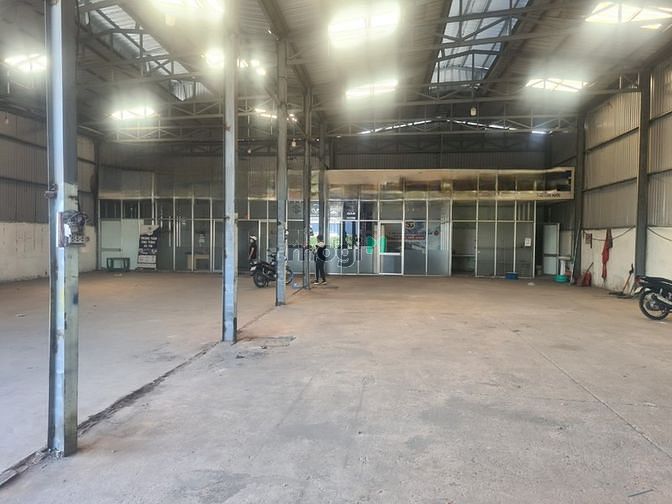 Hình ảnh Cho thuê xưởng dt 500m2 giá 40tr Quốc Lộ 1A