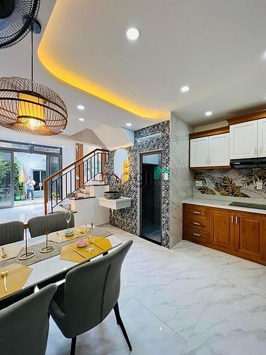 Hình ảnh Siêu phẩm đẹp 3 tầng giá tốt nhất thị trường