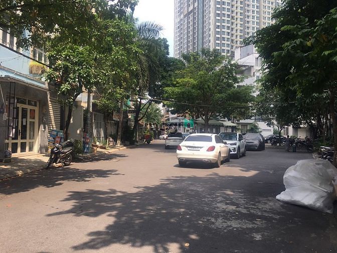 Hình ảnh Cho thuê biệt thự hẻm xe tải 333/2 Lê Văn Sỹ, p1, Tân Bình