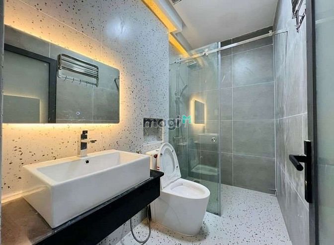 Hình ảnh GIÁ TRONG MƠ! Nhà Lê Quốc Hưng Q4, 2PN 2WC 1tỷ860