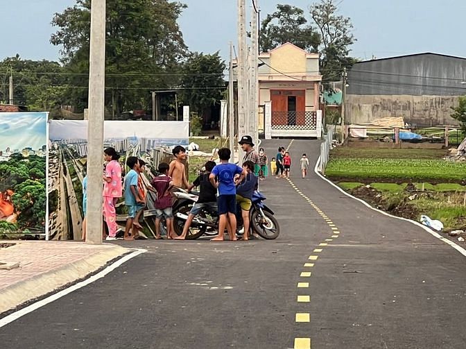 Hình ảnh bán đất cách sân bay long thành 4km vị trí hiếm có