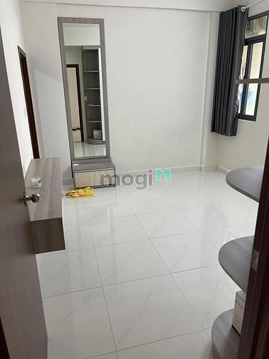 Hình ảnh Cho thuê CH Green River quận 8 giá 8tr nhà trống