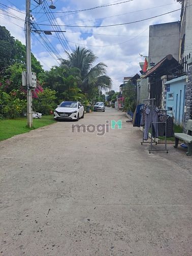 Hình ảnh cho thuê nhà nguyên căn gần nhà thờ lái thiêu