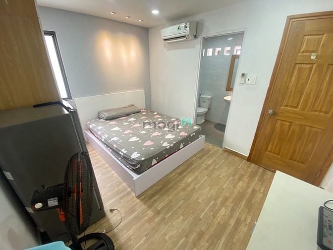 Hình ảnh CHDV có ban công khu bếp tách biệt Q3✅