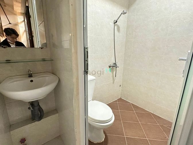 Hình ảnh Mb6623 nạp rút nhanh chóng studio full nội thất nơ trang long , Bình Thạnh