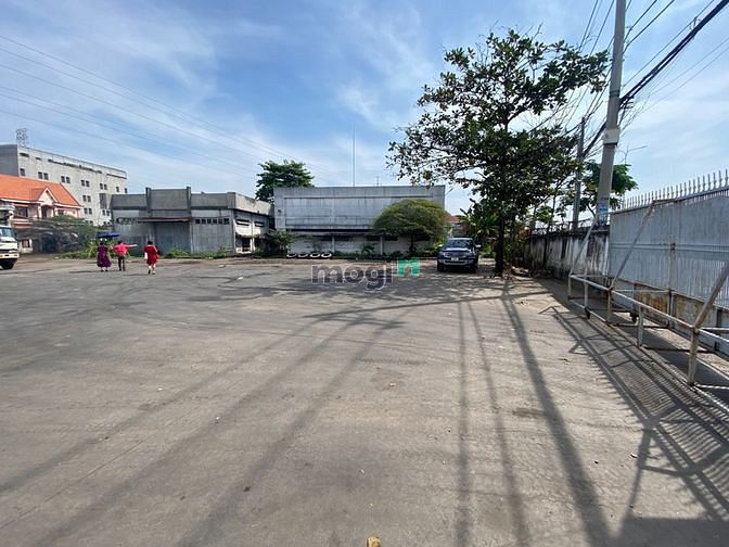 Hình ảnh Cho thuê Mặt Bằng 90×60m ( 5400m). QL 1A Quận 12. Showrom