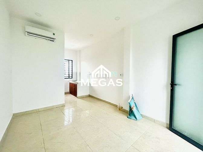 Hình ảnh Phòng Studio 30m2, Full Nội Thất, Ban Công, View Kính, Ngay Vườn Lài