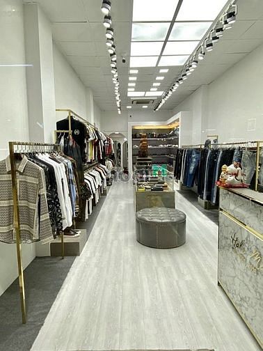 Hình ảnh CHO THUÊ nhà MT - Cách Mạng Tháng 8 - Q.3 -  35 Triệu Đồng