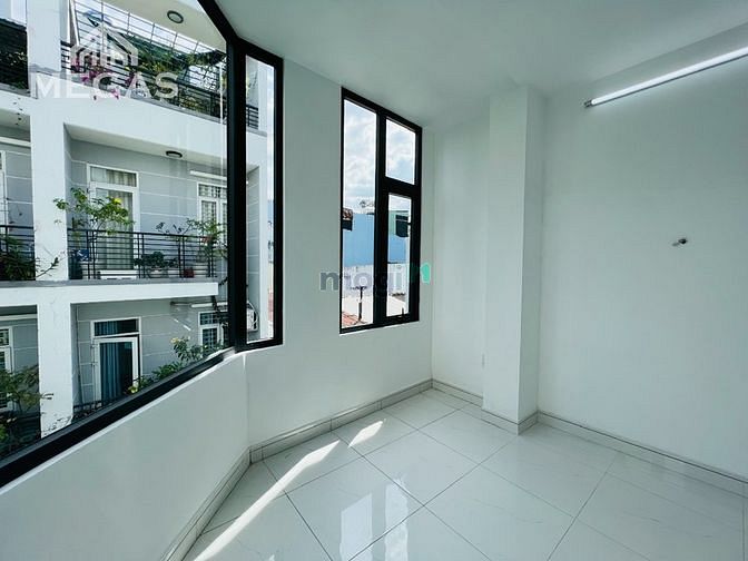 Hình ảnh Studio View Kính_full nt_Thoáng_NEW100%_giờ giấc tự do
