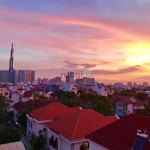 Hình ảnh Ban công mặt trước view Landmark - Bao mọi phí phát sinh