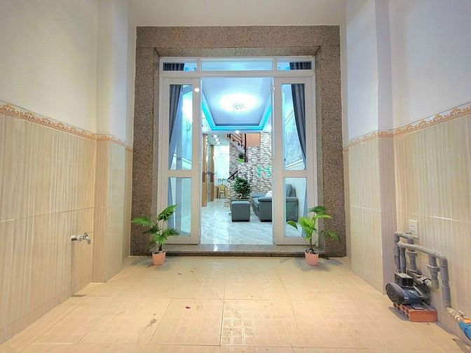 Hình ảnh BÁN NHÀ HỒNG LẠC TB 48m2 2ty250 Sổ Riêng HXH
