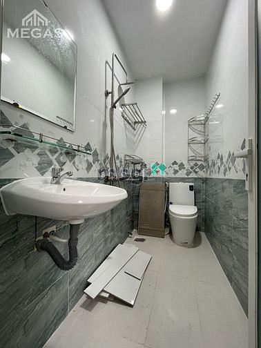 Hình ảnh Căn Hộ Full Nội Thất - Cửa sổ thoáng ngay chợ Phan Văn Trị