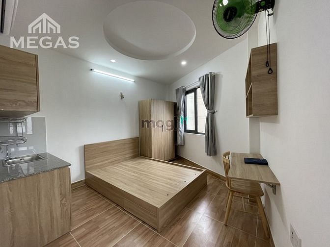 Hình ảnh Căn Hộ Full Nội Thất - Cửa sổ thoáng ngay chợ Phan Văn Trị
