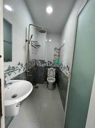 Hình ảnh Căn Hộ Full Nội Thất - Cửa sổ thoáng ngay chợ Phan Văn Trị