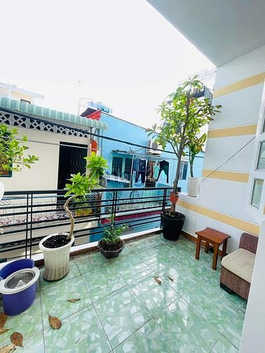 Hình ảnh NỘI THẤT ĐẦY ĐỦ bán Lê Thị Bạch Cát Q11 54m2 2ty550