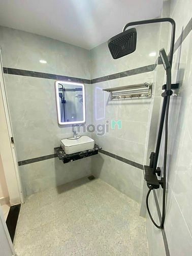 Hình ảnh BÁN GẤP Lê Văn Sỹ Q3 1tỷ855 56m2 3Pn 3wc SHR