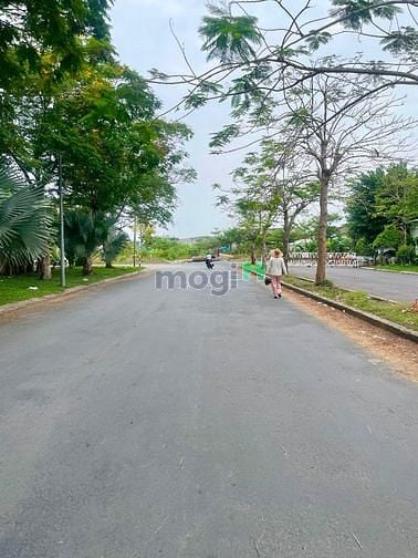 Hình ảnh Bán nền thổ cư đường số 2 - KDC Cửu Long giá 2.45 tỷ