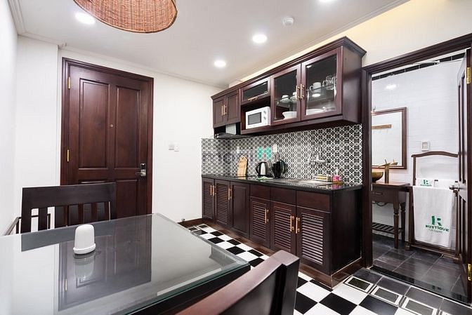 Hình ảnh Rusti Saigon - Tìm một nét mộc giữa Sài Gòn bộn bề