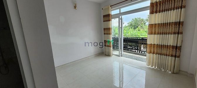 Hình ảnh Nhà Trệt 2 Lầu Cho Thuê Nguyên Căn Quận 12.