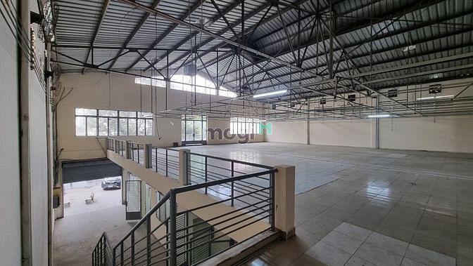 Hình ảnh Cho Thuê Xưởng 2000m Container QL 1A Bà Điểm HM