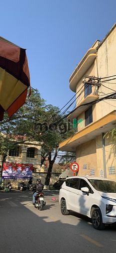 Hình ảnh Cho thuê nhà mặt phố Quang Trung