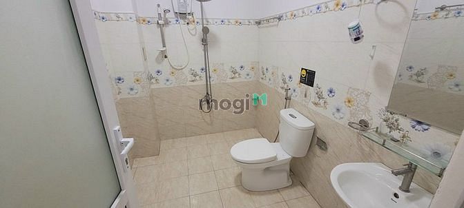 Hình ảnh Nhà Trệt 2 Lầu Cho Thuê Nguyên Căn Quận 12.