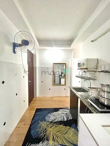 Hình ảnh Căn 2PN, Máy Giặt Riêng,Ban Công Thoáng,Ngay chợ Phạm Văn Hai