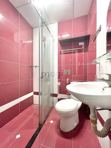 Hình ảnh Căn 2PN, Máy Giặt Riêng,Ban Công Thoáng,Ngay chợ Phạm Văn Hai