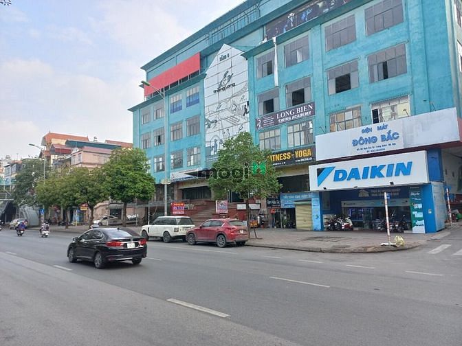 Hình ảnh Cho thuê diện tích 2700 mặt phố Ngô Gia Tự