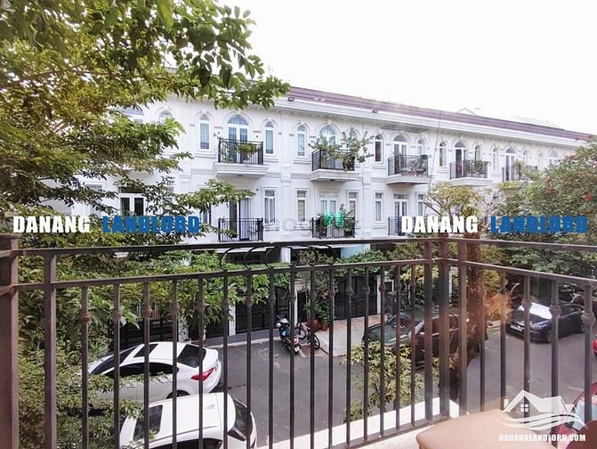 Hình ảnh Nhà 4PN hiện đại khu Phú Gia Compound - B838