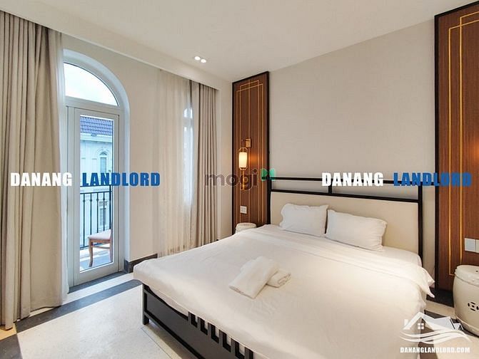 Hình ảnh Nhà 4PN hiện đại khu Phú Gia Compound - B838