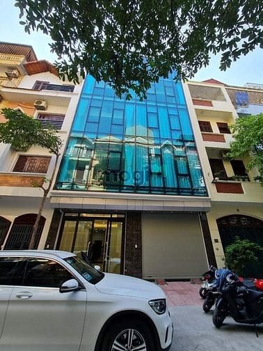 Hình ảnh Cho thuê nhà mặt phố Hoàng Hoa Thám-Ba Đình. thang máy 5t +1hầm, 50tr