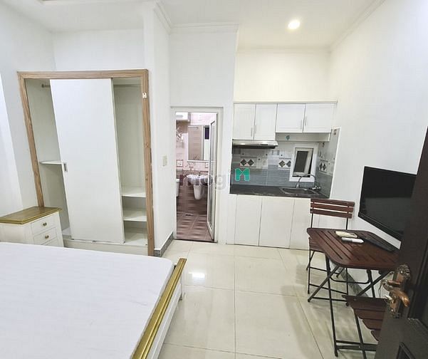 Hình ảnh 1 Phòng duy nhất, full nội thất....Chỉ 4,5tr, vị trí di chuyển thuận t