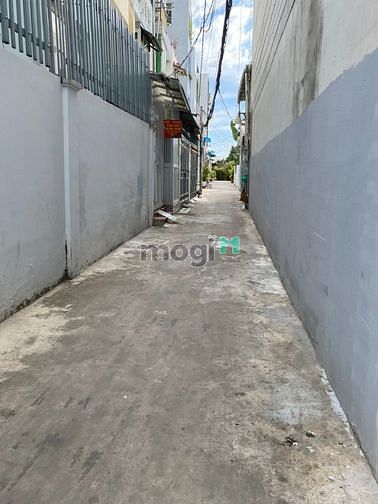 Hình ảnh Gấp bán nhà TT Quận7 63 m2 2tầng 5PN giá chỉ 4.2 tỷ