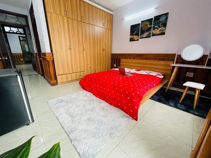 Hình ảnh Phòng ban công rộng 30m2 full nội thất.