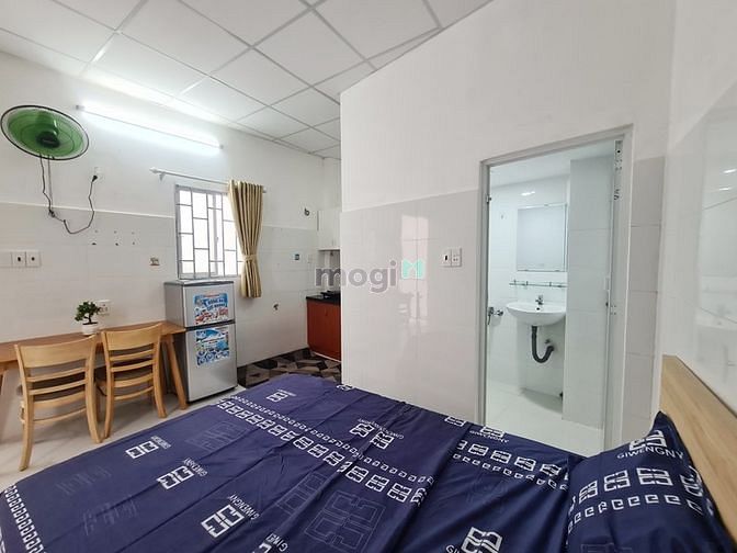 Hình ảnh Studio ban công rộng 30m2 full nội thất.