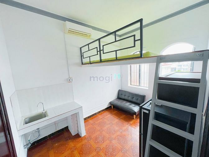 Hình ảnh Căn hỗ gác lững cho thuê full nội thất có ban công