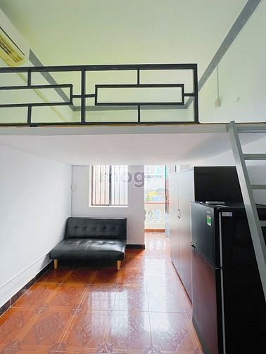 Hình ảnh Căn hỗ gác lững cho thuê full nội thất có ban công