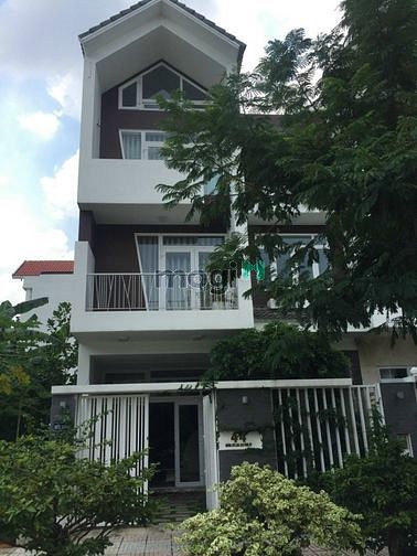 Hình ảnh Cho Thuê Biệt thự khu dân cư ven sông tân phong Quận 7
