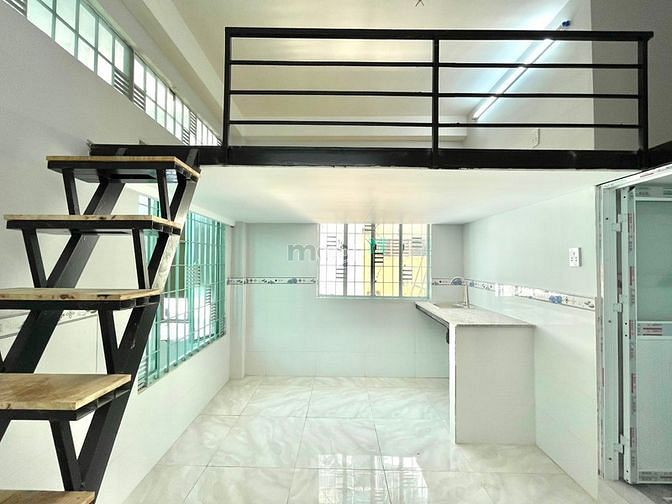 Hình ảnh Duplex sát HUTECH, có ban công thoáng, máy lạnh y hình 💥🌹