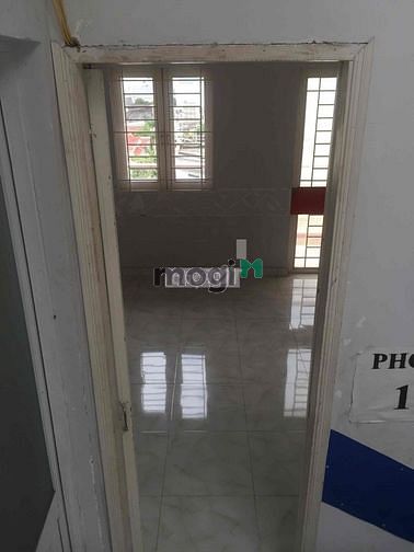 Hình ảnh Cho Thuê Nhà 4 Lầu Phan Huy Ích,P15_DT: 200m2