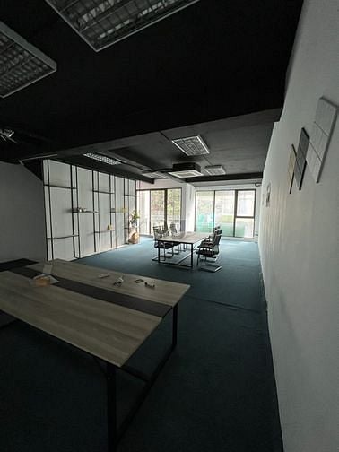 Hình ảnh Cho THUÊ GẤP 6x14m, 1 trệt + 5 lầu + hầm + sân thượng (Có thang máy)
