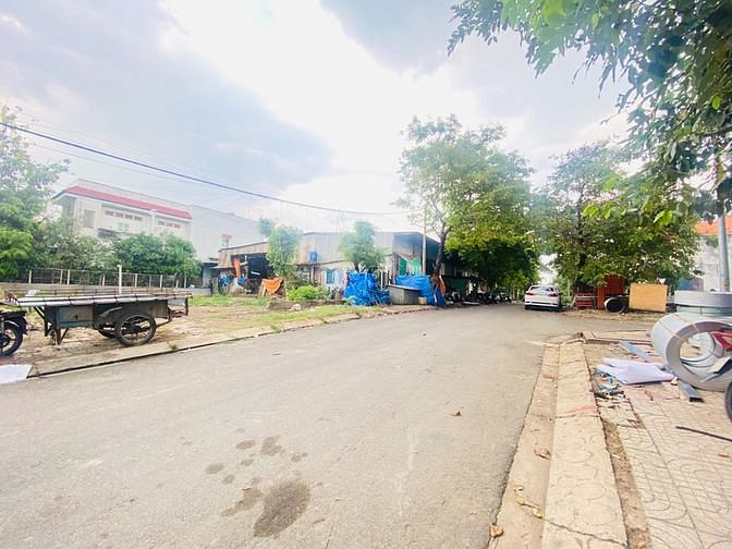 Hình ảnh Bán đất mặt tiền 668 HBP, Thủ Đức, gần Vạn Phúc City, DT232m2 Full Thổ