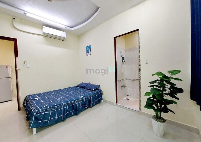 Hình ảnh Phòng Studio Full Nội thất Cửa sổ Lớn Ngay Bùi Viện