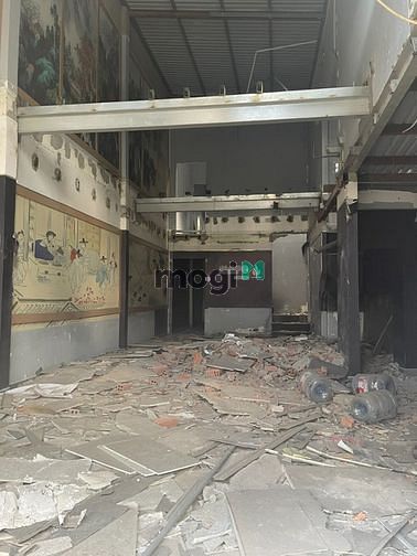 Hình ảnh Cho thuê nhà 5.7 x 19 mặt tiền Điện Biên Phủ Q3