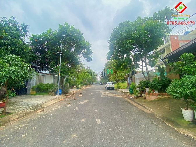 Hình ảnh Đất thổ cư GÓC 2 MẶT TIỀN cạnh Vạn Phúc City, Thủ Đức. DT 450m2
