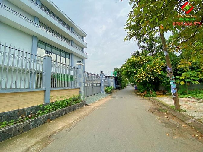 Hình ảnh Đất thổ cư GÓC 2 MẶT TIỀN cạnh Vạn Phúc City, Thủ Đức. DT 450m2