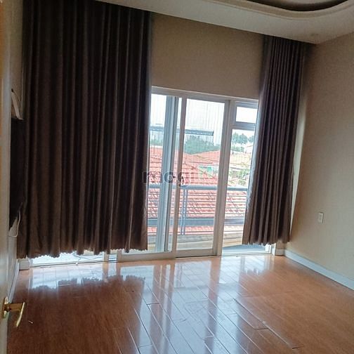 Hình ảnh Cho thuê nhà phố đường Lý Long Tường kinh doanh, văn phòng.